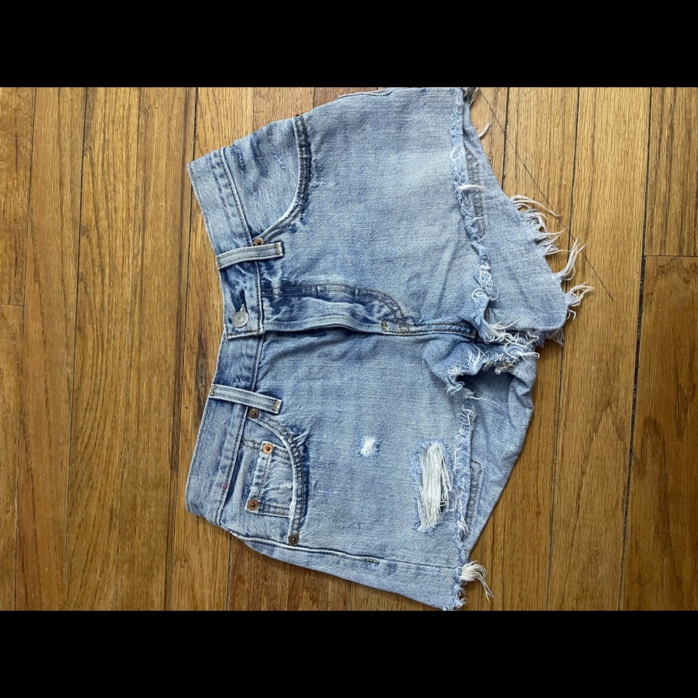 Levi shorts